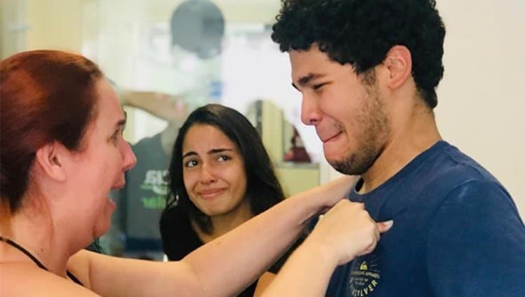 Jovem Aprovado Em Medicina