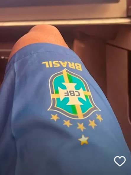 Neymar Colocou Uma Sexta Estrela No Escudo Da Seleção Brasileira. Direitos Autorais: Reprodução/ Instagram