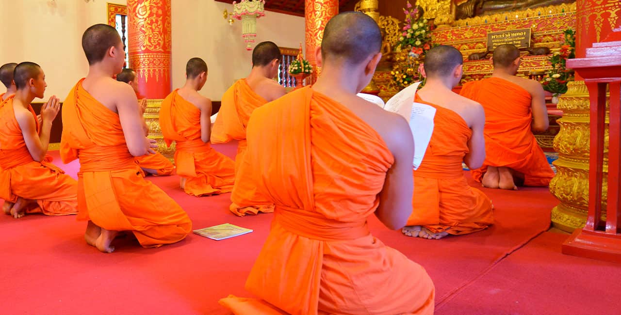 Autoridades Locais Disseram Que Quatro Monges, Incluindo O Abade, Testaram Positivo Para Metanfetamina.