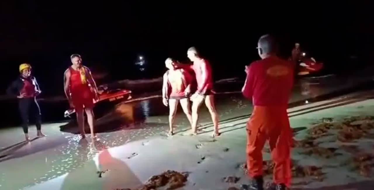 O Sargento Do Corpo De Bombeiros Que Havia Sumido No Mar Na Noite Desta Terça-Feira (6) Após Salvar Um Turista Francês Sobreviveu Ao Nadar 5 Km.