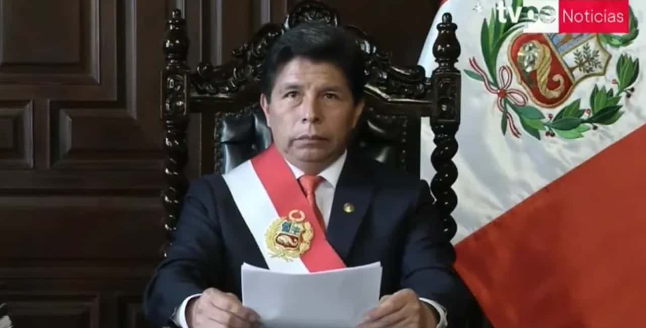 Presidente Do Peru Anuncia 'Governo De Exceção', Dissolve Congresso E Declara Estado De Emergência