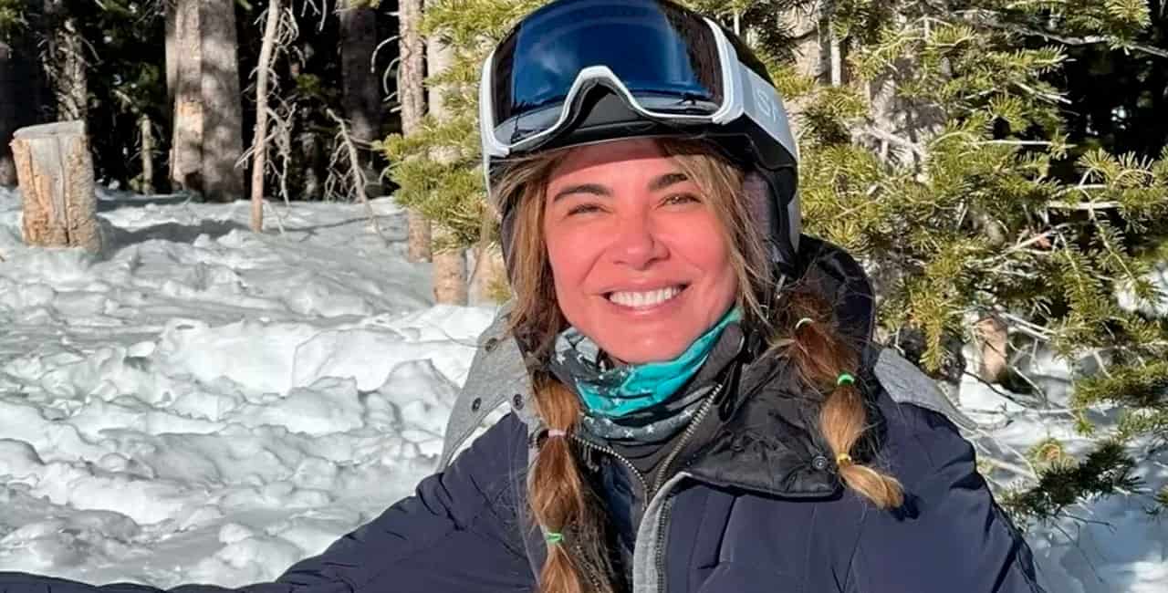 Luciana Gimenez, 53, Sofreu Um Acidente Enquanto Esquiava No Sábado (7), Em Aspen, Nos Estados Unidos.