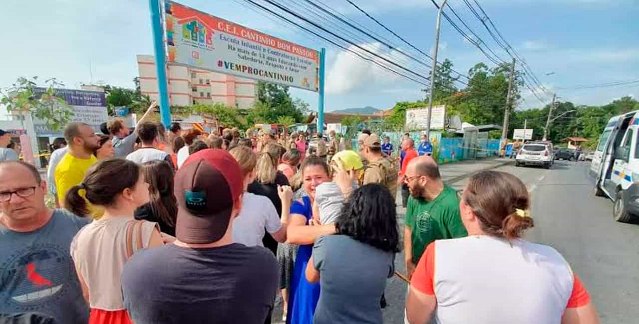 Quatro Crianças São Mortas Após Homem Invadir Creche Com Machado Em Santa Catarina