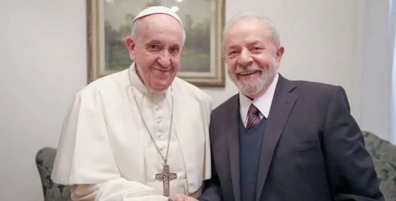 Declarações Sobre Lula E Dilma Foram Dadas Em Entrevista Concedida Antes Da Internação Do Papa.
