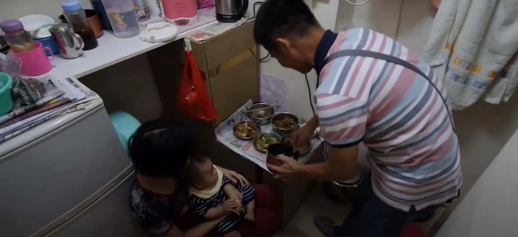 Casas-Caixão: A Realidade Sufocante Dos Espaços De 1M De Largura Em Hong Kong