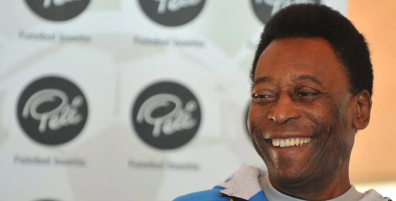 Biografia Completa De Pelé