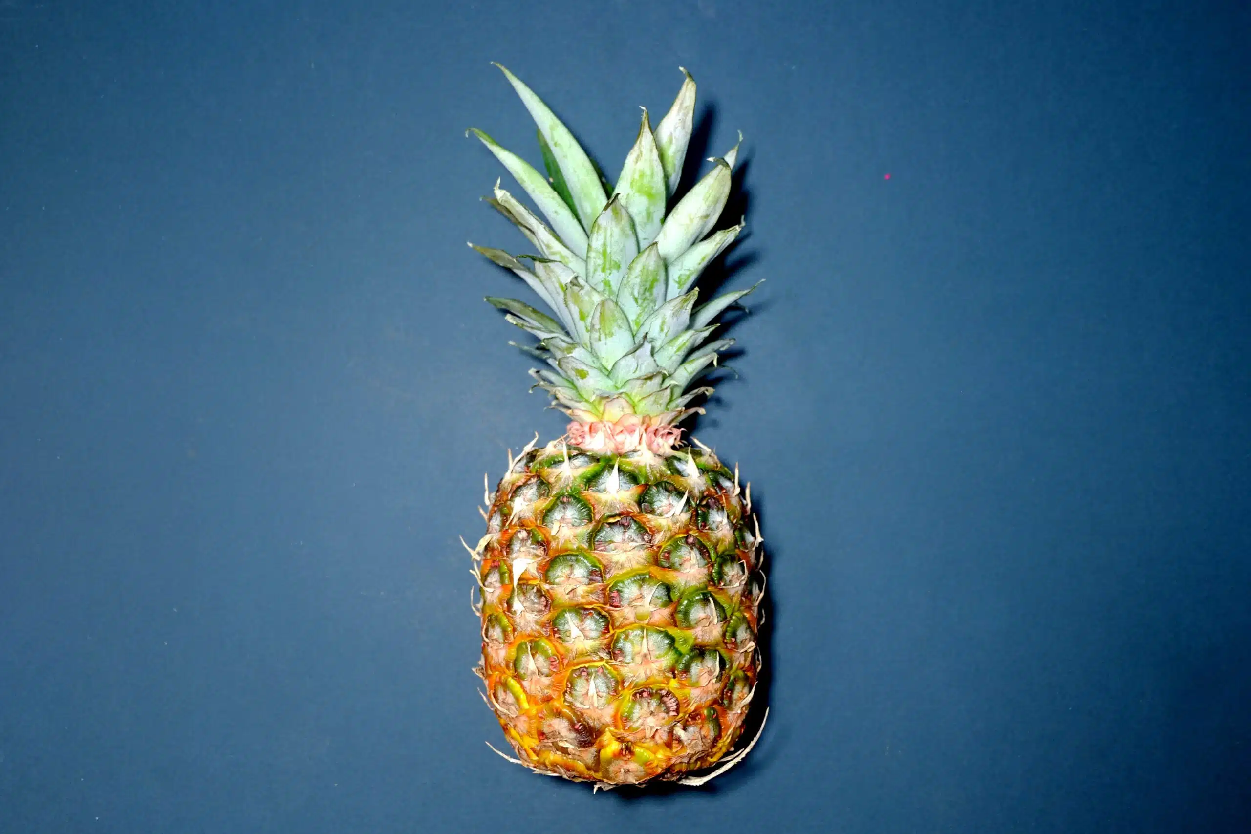 Descubra Uma Fruta Popular Que Ajuda A Emagrecer E É Anti-Inflamatória