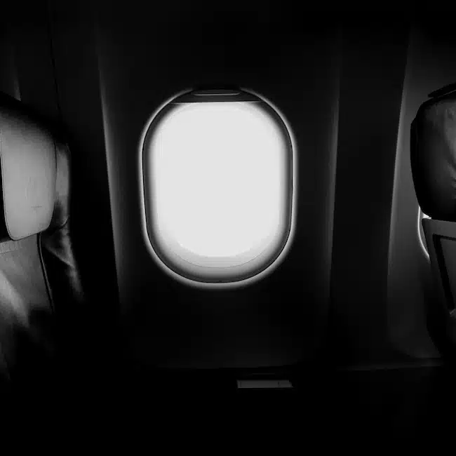Bolsões Nos Assentos De Avião: Por Que Devemos Evitá-Los