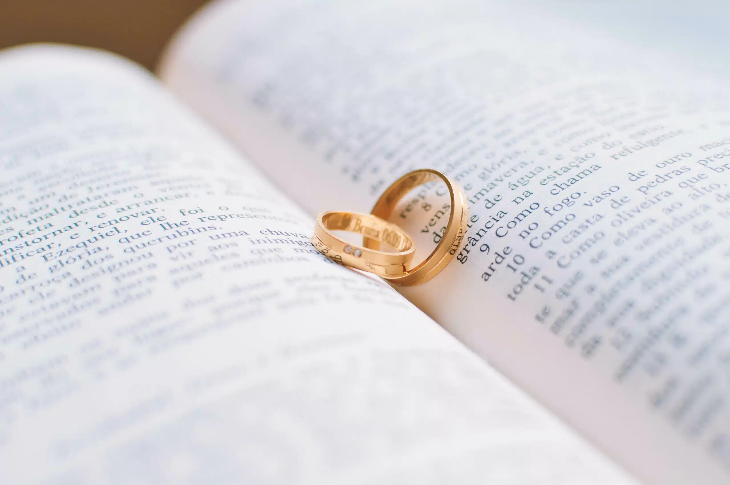 60 Versículos Bíblicos Sobre Amor E União Para Casais!