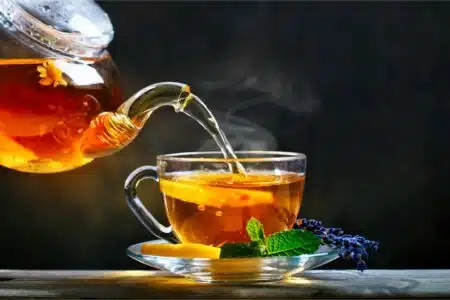 Veja Como Usar Chá Para Soltar Intestino