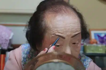 Japonesa De 100 Anos: A Consultora De Beleza Mais Velha Do Mundo