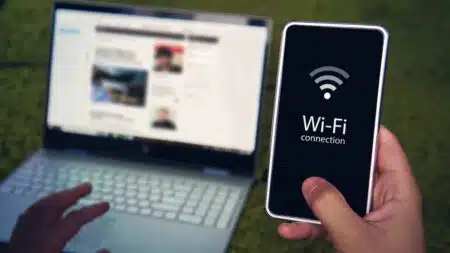 O Navegador Do Celular É Uma Mão Na Roda Para Quem Deseja Alterar A Senha Do Wi-Fi