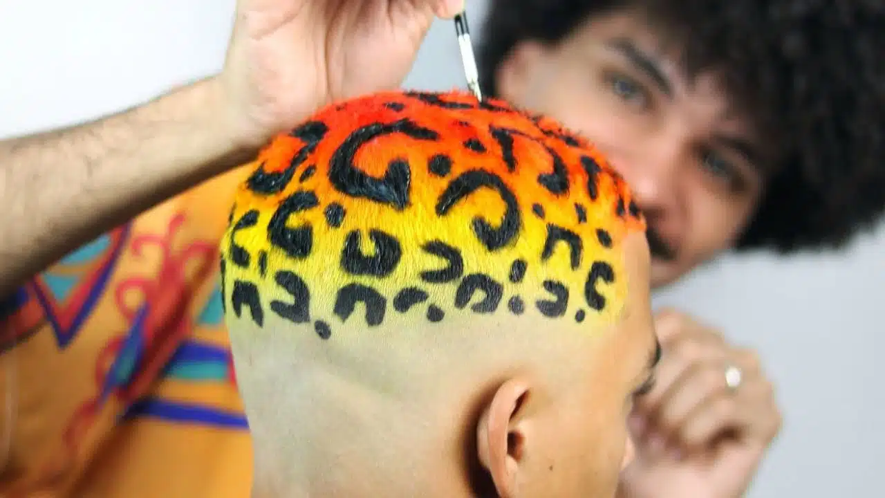 Trend alert: estampa leopardo no cabelo volta com tudo. Confira!