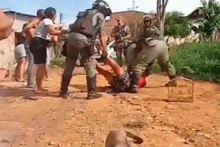 Homem É Assassinado Na Porta De Casa Durante Ação Da Pm Em Pernambuco; Polícia Investiga