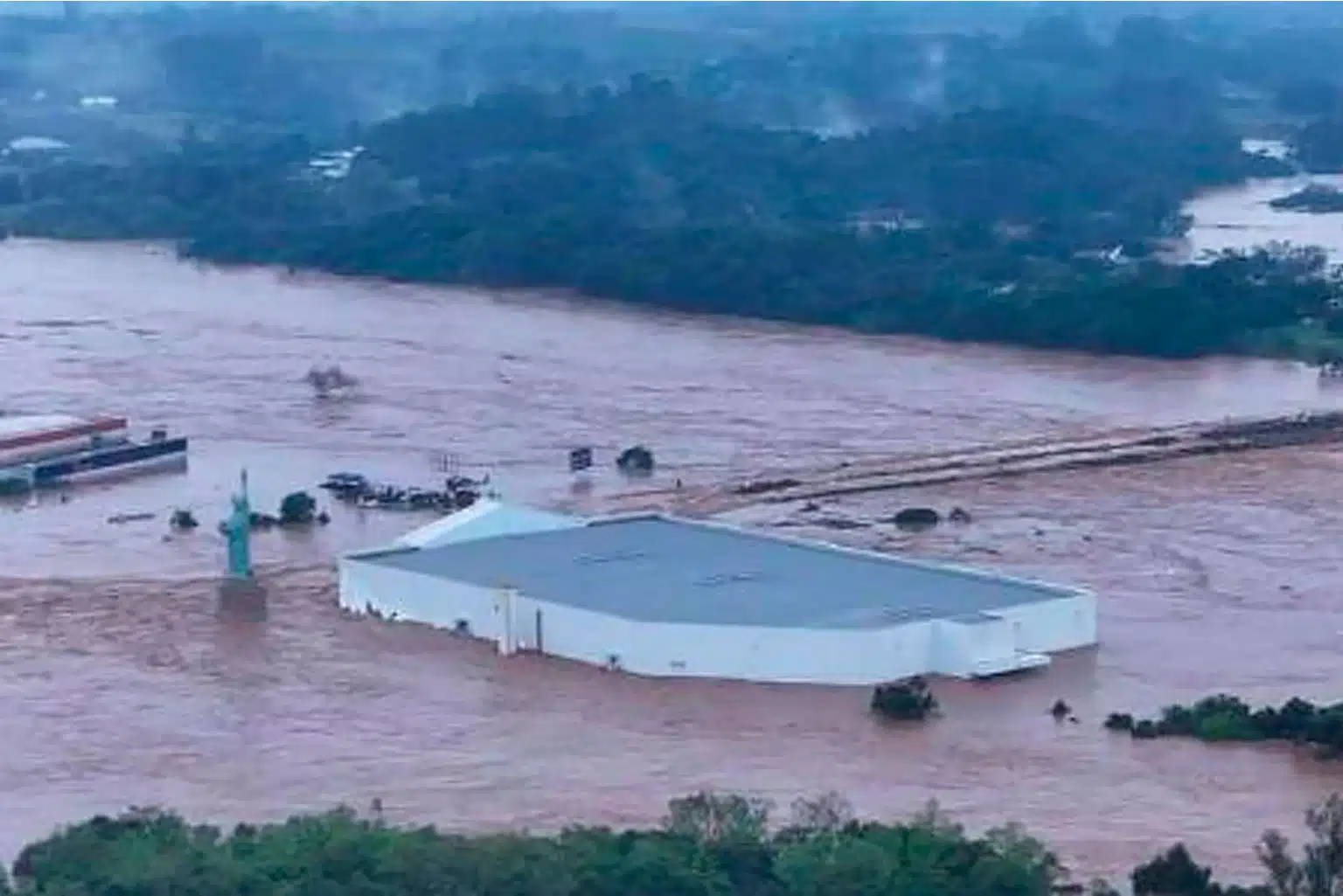 Loja Da Havan Em Lajeado (Rs) É Inundada Pela Chuva