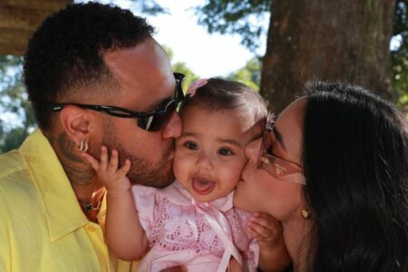 Filha De Bruna Biancardi E Neymar É Consagrada Em Igreja Evangélica; Confira Fotos