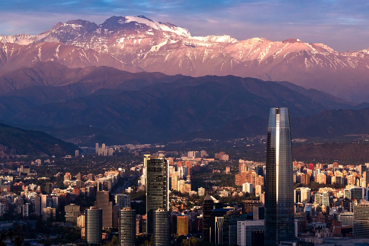 Veja os valores de um roteiro de 4 dias em Santiago: quanto custa viajar para o Chile?