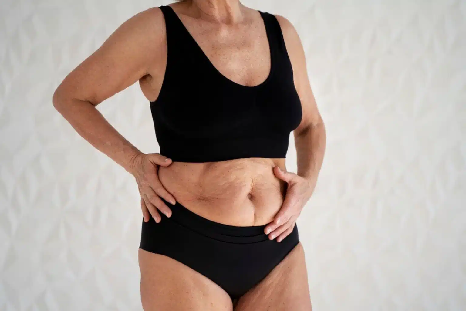 Estudo Revela Por Que A Cintura Começa A Crescer Após Os 45 Anos; Entenda O Motivo