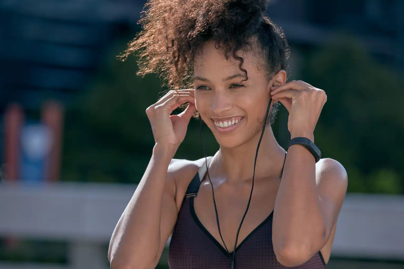 Segundo Pesquisa, Essas São As 6 Músicas Que Mais Fazem As Pessoas Se Sentirem Felizes