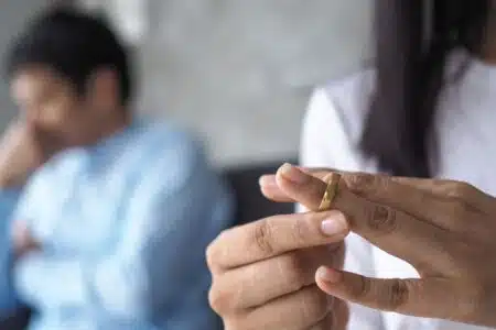 Você Nem Imagina! 7 Sinais Silenciosos De Que Seu Casamento Está À Beira Do Colapso