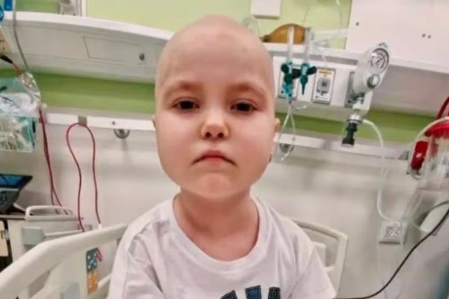 Menina ucraniana em tratamento de leucemia em Israel morre após ataque ...