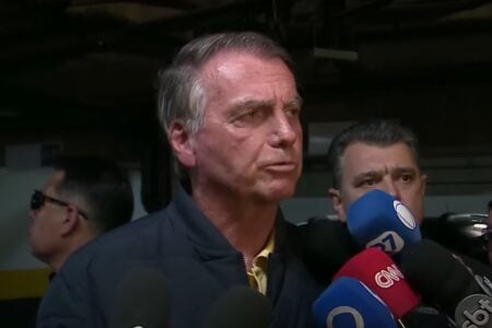 Pf Apreende Pen Drive Escondido No Banheiro Da Casa De Bolsonaro E Cópia De Petição Contra Moraes
