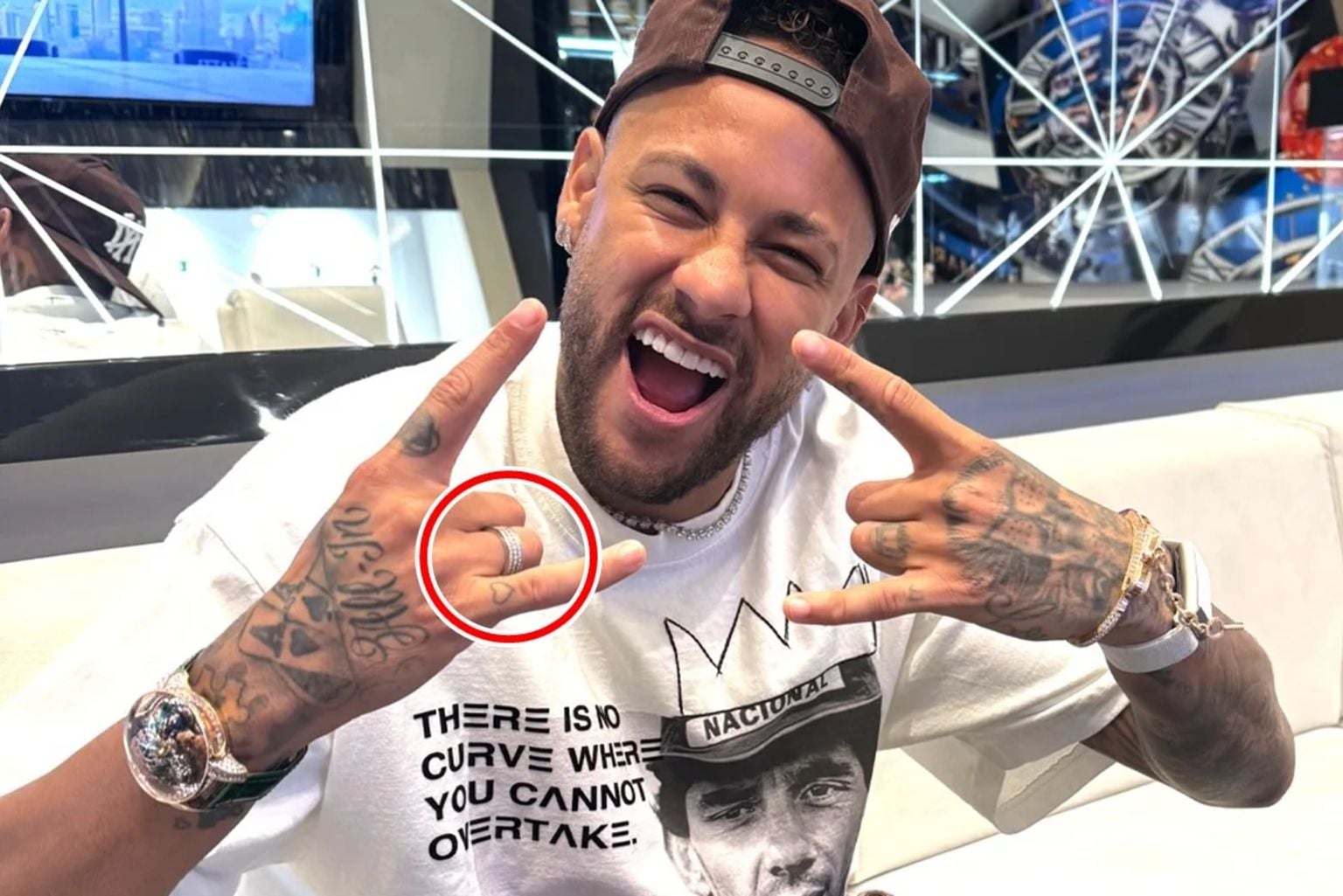Neymar Aparece Sem Aliança Em Foto E Reação Da Web Chama Atenção: &Amp;Quot;Nada De Novidade&Amp;Quot;