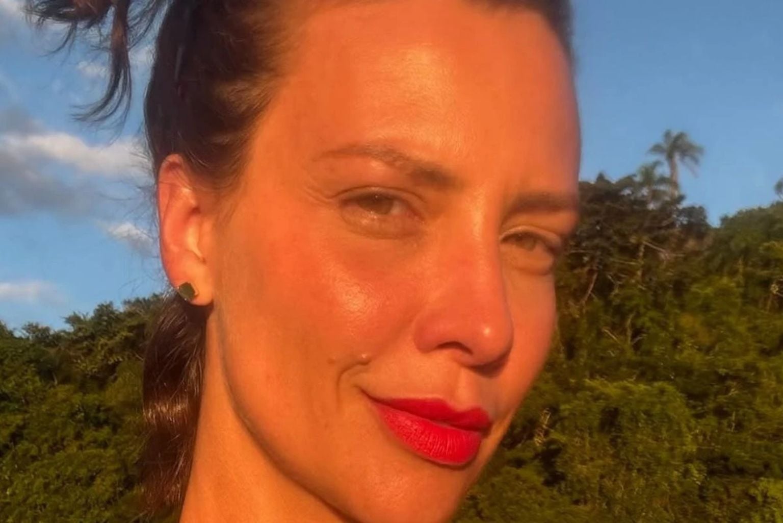 Camila Rodrigues Expõe Detalhe De Término Com Ator Famoso E Surpreende - Destaque Galeria