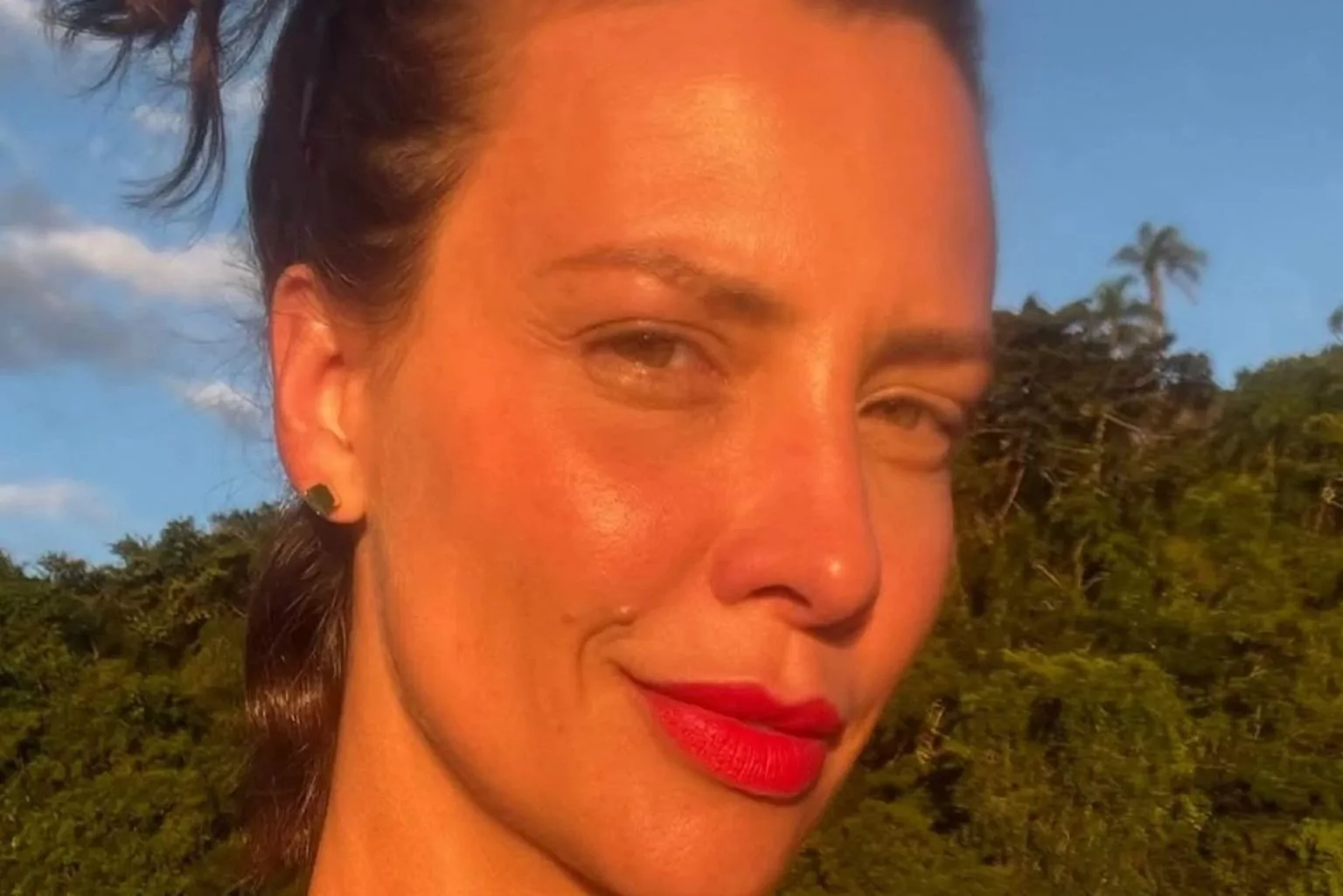 Camila Rodrigues Expõe Detalhe De Término Com Ator Famoso E Surpreende - Destaque Galeria