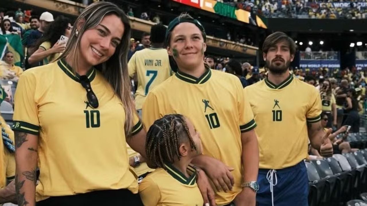 Filho de Neymar chama atenção na Copa, fala três idiomas e vende chaveiro criado por ele Filho De Neymar Chama Atenção Na Copa, Fala Três Idiomas E Vende Chaveiro Criado Por Ele