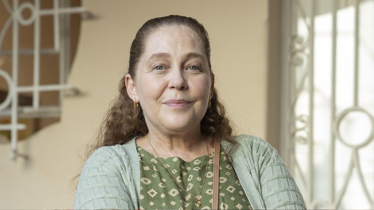 Aos 58 Anos, Atriz Da Globo Reúne Os 4 Filhos Já Adultos Em Foto Inédita