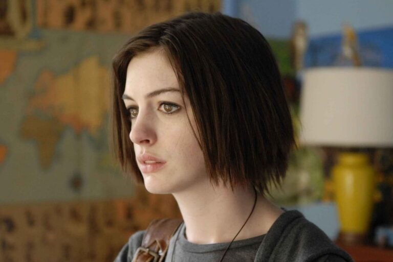 Anne Hathaway Foi Indicada Ao Oscar Por Este Filme Que Está Na Netflix — Mas Poucos Lembram Dele