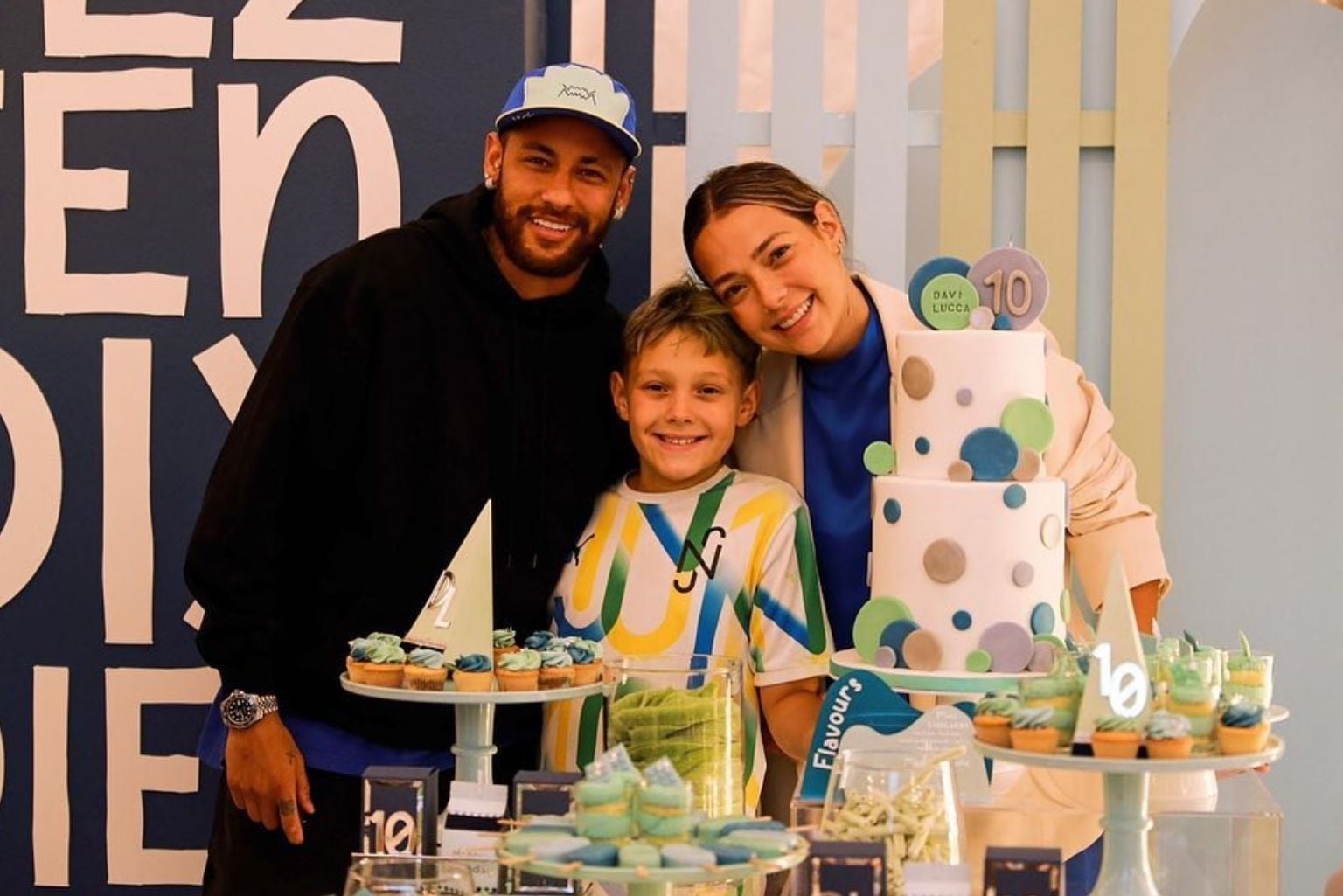 Mãe do primogênito de Neymar rebate críticas por acompanhá-lo na Copa e defende relação familiar Mãe Do Primogênito De Neymar Rebate Críticas Por Acompanhá-Lo Na Copa E Defende Relação Familiar
