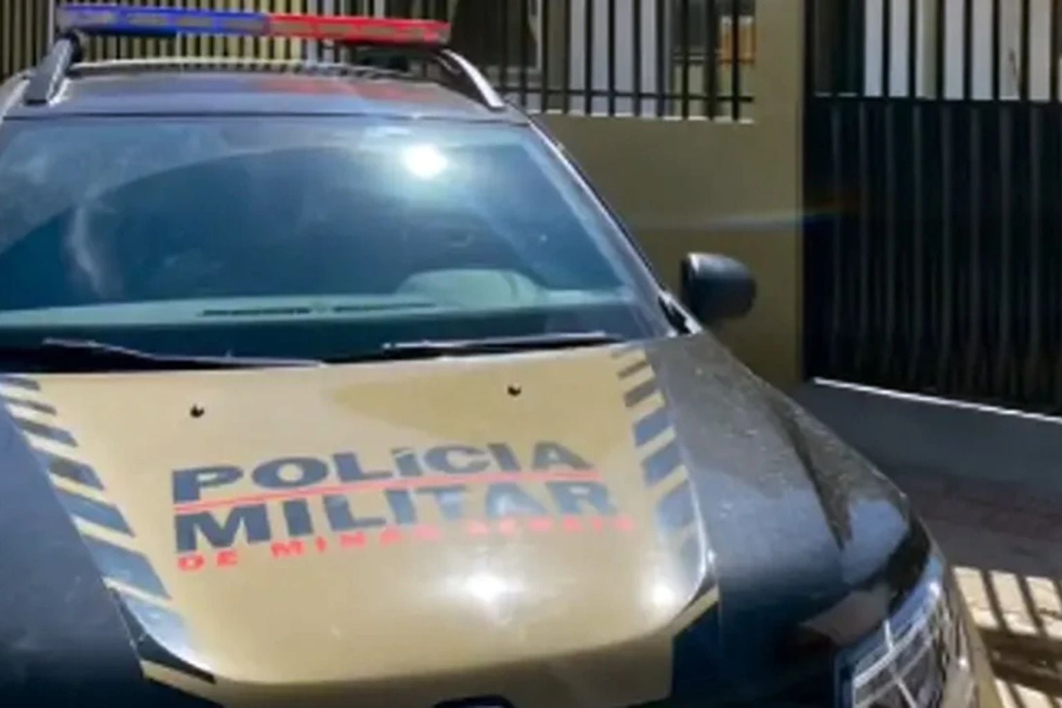 Mulher mata ex-companheiro que invadiu casa e descumpriu medida protetiva em MG Pmmg