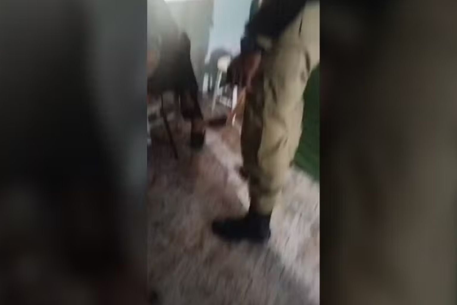 PMs são presos no Paraná após suspeita tortura: "Quebrando o braço deles"