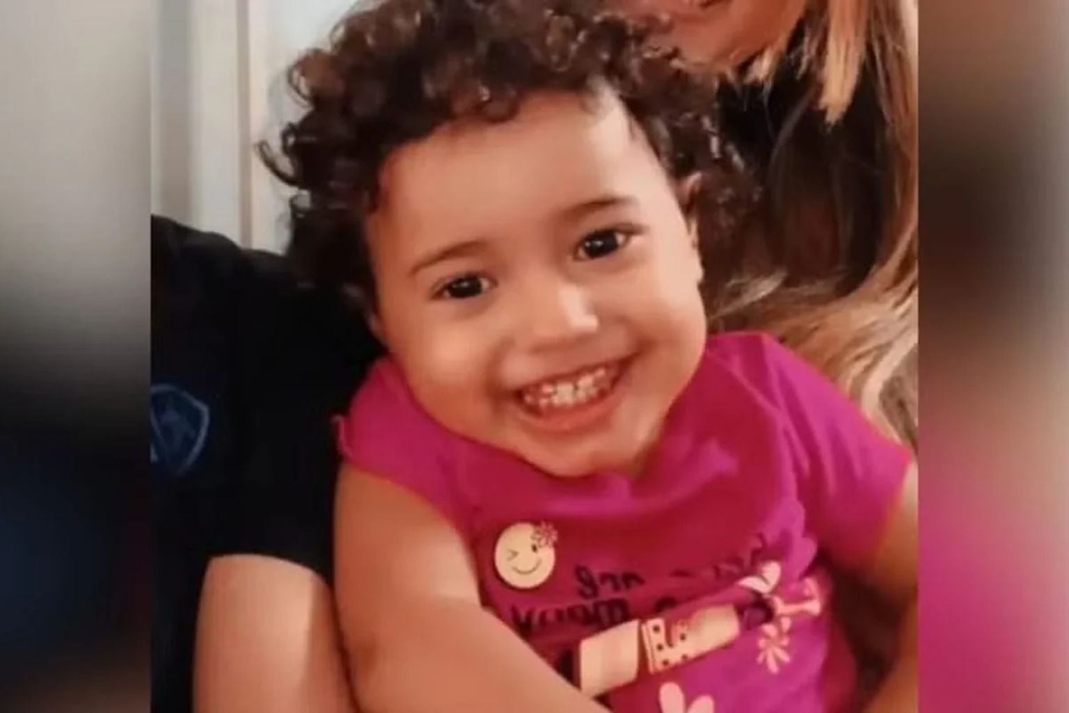menina sorrindo