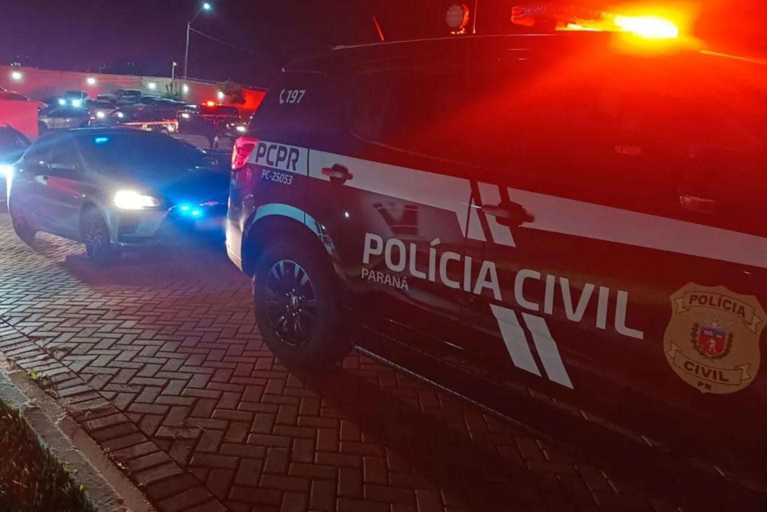 Adolescente descobre plano da própria mãe para matar uma mulher, alerta a vítima e impede o crime Adolescente Descobre Plano Da Própria Mãe Para Matar Uma Mulher, Alerta A Vítima E Impede O Crime