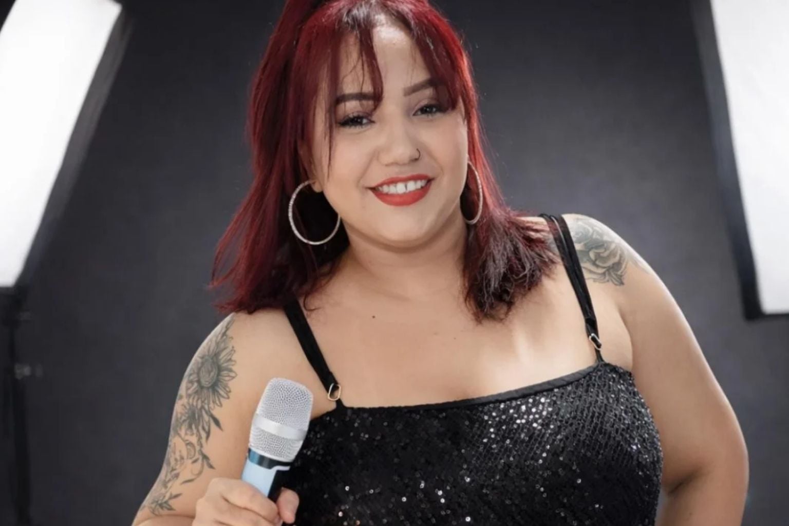 Cantora Jéssica Costa morre em grave acidente enquanto seguia para um show Cantora Jéssica Costa Morre Em Grave Acidente Enquanto Seguia Para Um Show