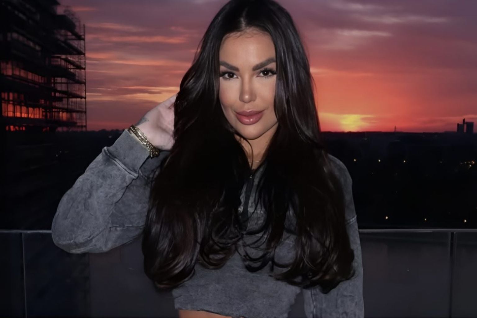 Áudio Da Namorada Revela Detalhes Sobre A Morte De Influencer Que Caiu Do 27º Andar