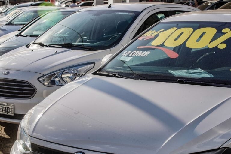 Não Compre Estes Carros: 8 Modelos Para Evitar Se Você Quer Fazer Um Bom Negócio