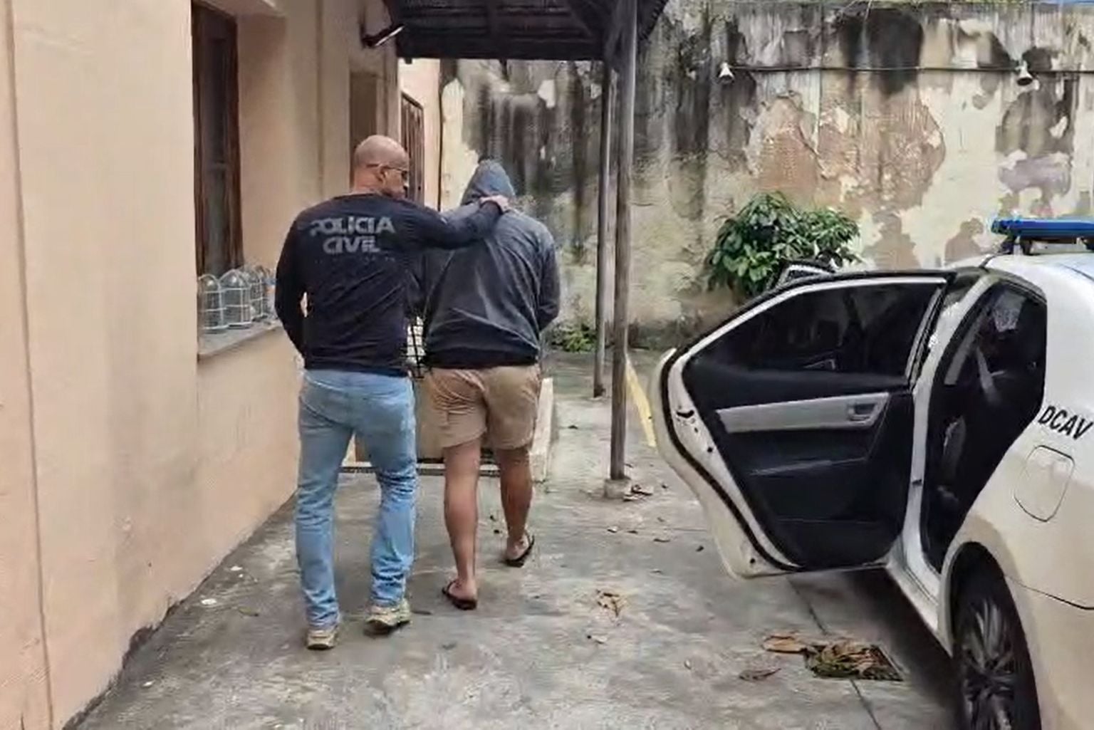 Bebê De 3 Meses Vítima De Maus-Tratos Morre No Hospital; Pai É Preso Suspeito De Agressão