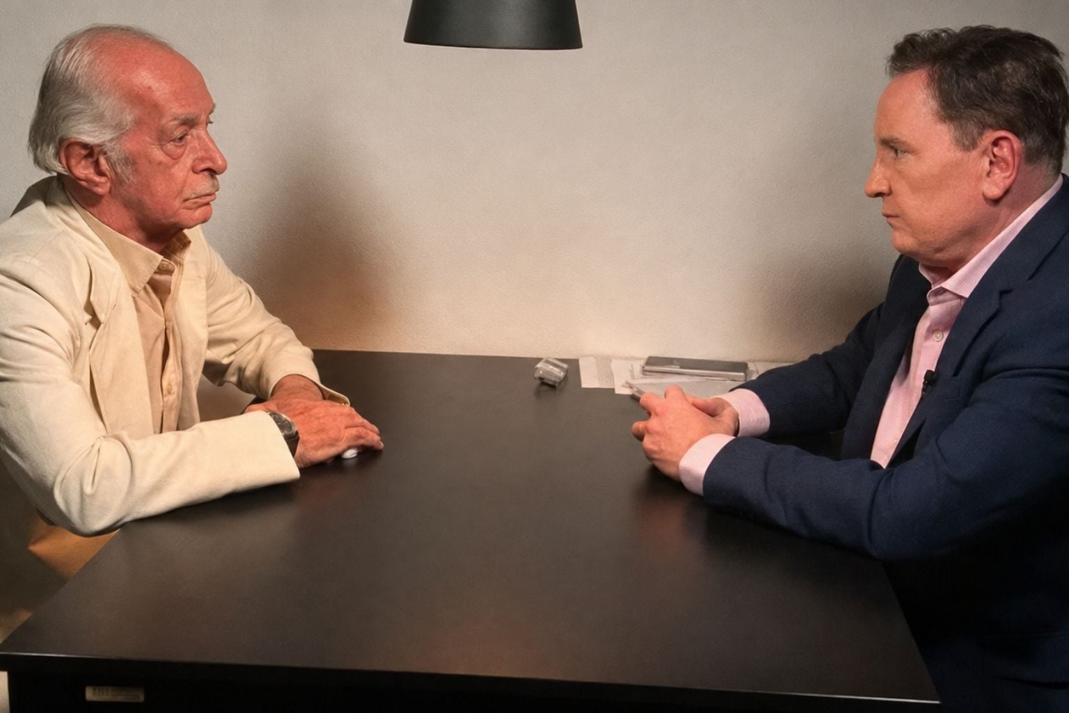 Entrevista que ex-marido de Maria da Penha deu a Roberto Cabrini o levou de volta à cadeia; veja o que diz a decisão Entrevista Que Ex-Marido De Maria Da Penha Deu A Roberto Cabrini O Levou De Volta À Cadeia; Veja O Que Diz A Decisão