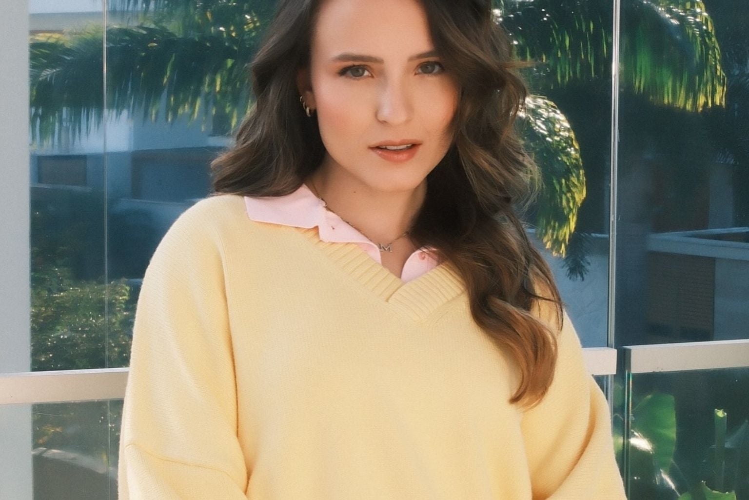 Larissa Manoela Renova O Visual Dos Cabelos E Exibe Resultado Após Transformação No Salão