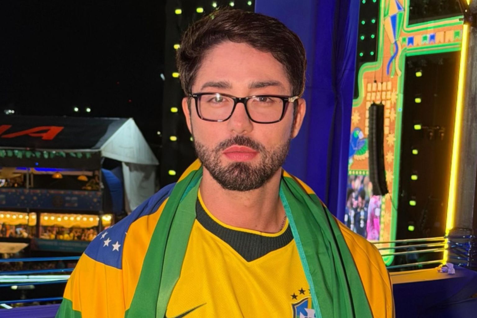 Rico Melquiades anuncia que vai deixar o Brasil após vitória de Lula e revela como pretende ganhar dinheiro no exterior Rico Melquiades Anuncia Que Vai Deixar O Brasil Após Vitória De Lula E Revela Como Pretende Ganhar Dinheiro No Exterior